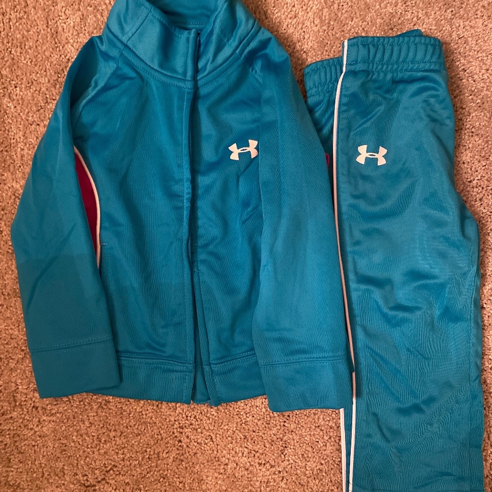 Little Girl Athletic Outfit - Size 18M